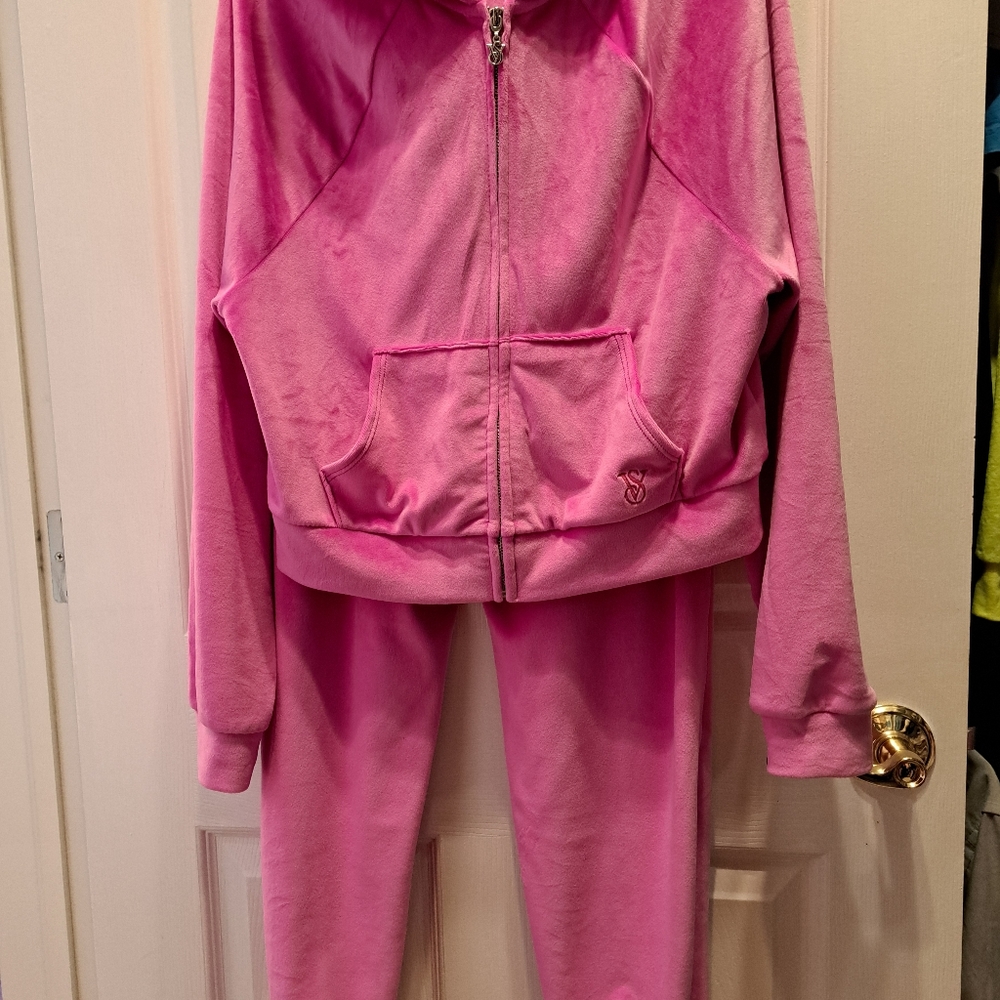 Victoria Secret Velvet lounge outfit